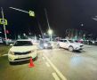 Госавтоинспекция города Челябинска устанавливает обстоятельства дорожно-транспортного происшествия, произошедшего на улице Братьев Кашириных