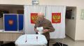 В Челябинской области столетний ветеран пришел на избирательный участок