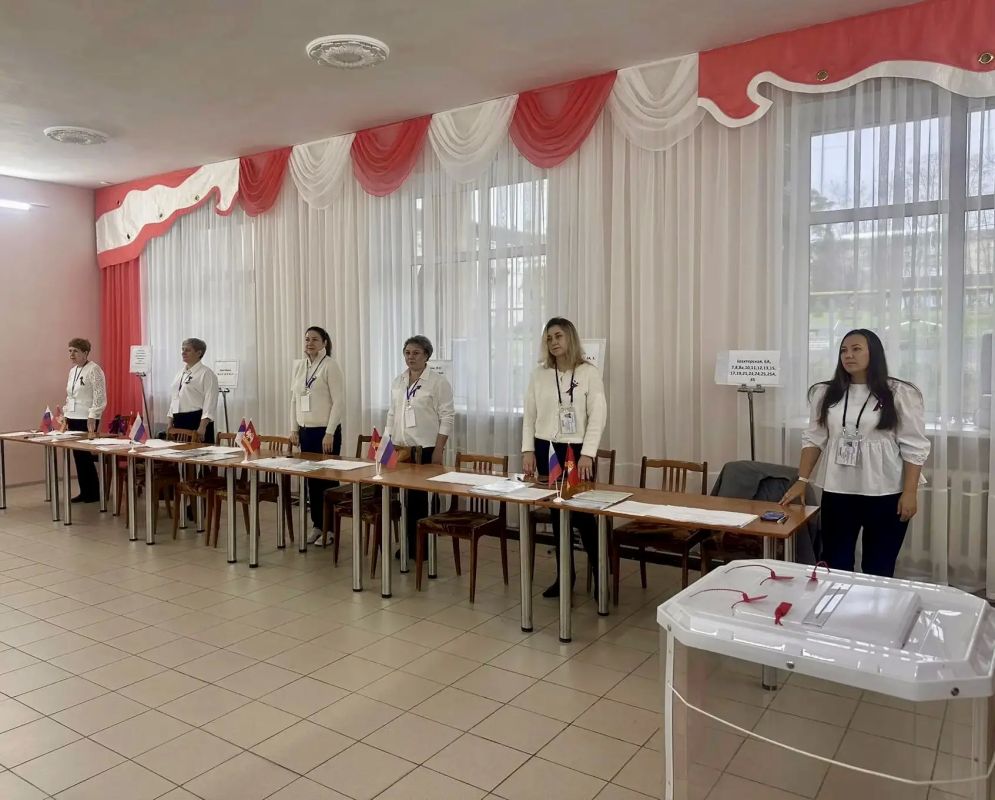 ГОЛОСОВАНИЕ НАЧАЛОСЬ!. В Челябинской области стартовал второй день голосования ГОЛОСОВАНИЕ НАЧАЛОСЬ!. В Челябинской области стартовал второй день голосования