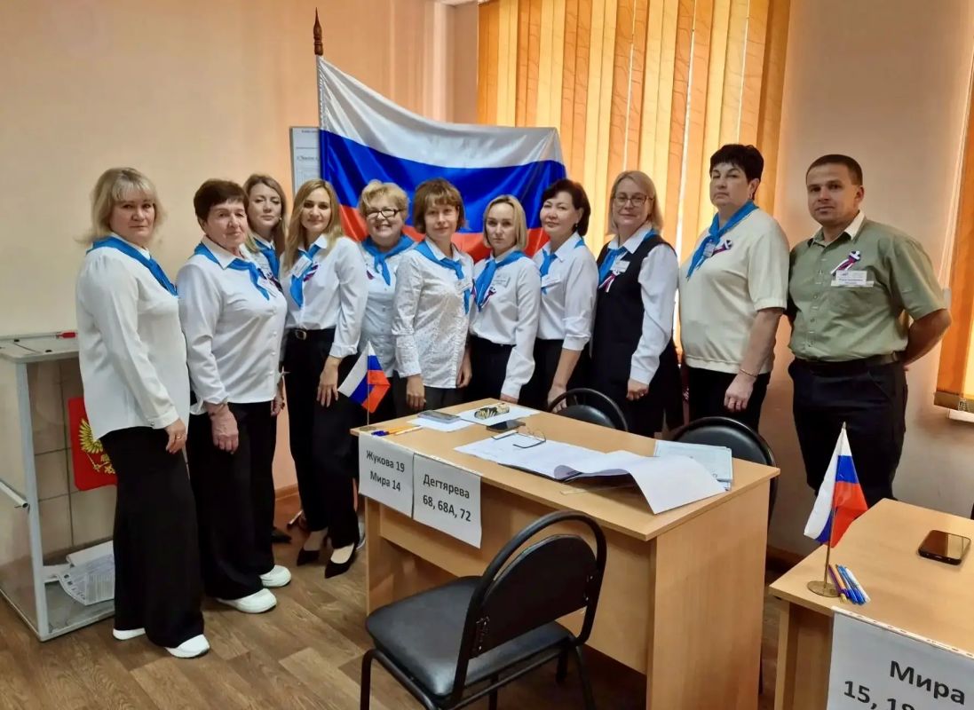 ГОЛОСОВАНИЕ НАЧАЛОСЬ!. В Челябинской области стартовал второй день голосования ГОЛОСОВАНИЕ НАЧАЛОСЬ!. В Челябинской области стартовал второй день голосования