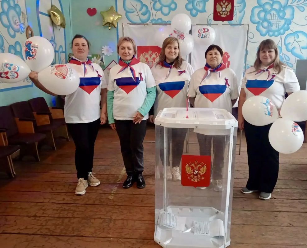 ГОЛОСОВАНИЕ НАЧАЛОСЬ!. В Челябинской области стартовал второй день голосования ГОЛОСОВАНИЕ НАЧАЛОСЬ!. В Челябинской области стартовал второй день голосования