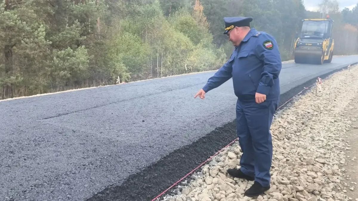 Катав-Ивановский городской прокурор проконтролировал капитальный ремонт автомобильной дороги Катав-Ивановский городской прокурор проконтролировал капитальный ремонт автомобильной дороги