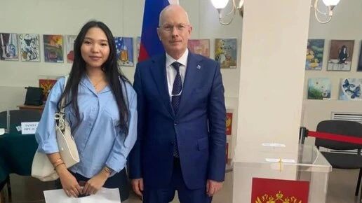 Выпускница гимназии Челябинска проголосовала в столице Казахстана
