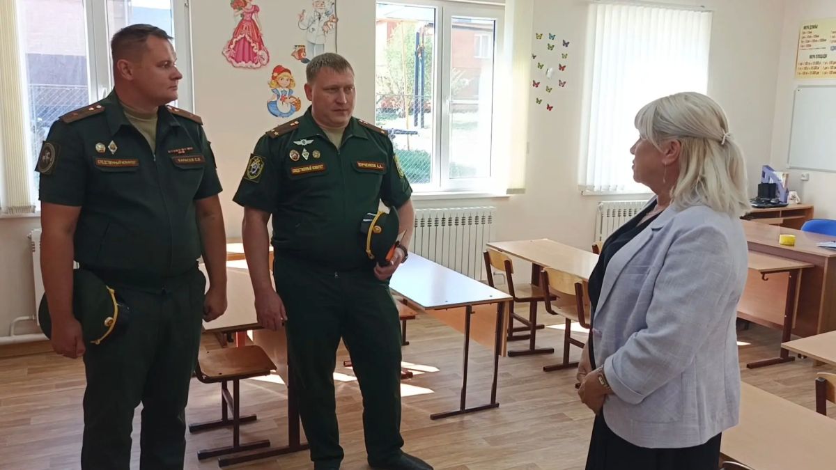 Военные следователи Южного военного округа оказали содействие в ремонте школы для детей военнослужащих Военные следователи Южного военного округа оказали содействие в ремонте школы для детей военнослужащих