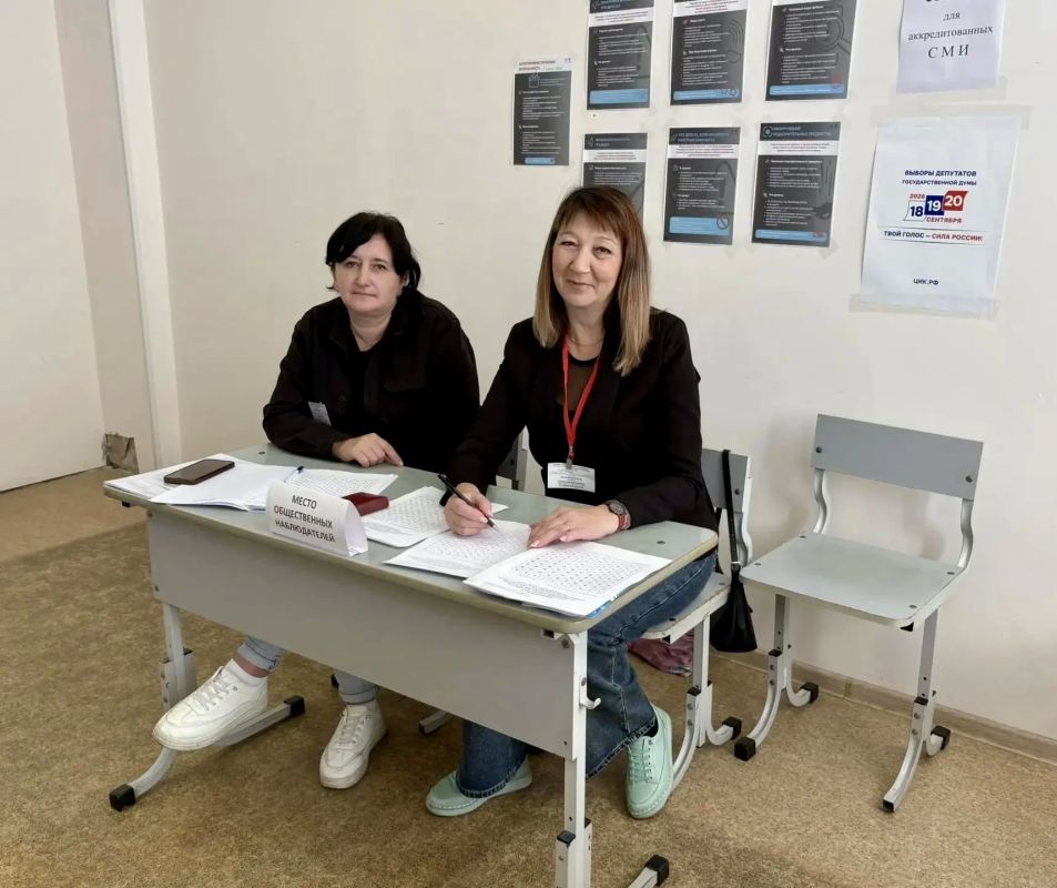 ХОД ГОЛОСОВАНИЯ КОНТРОЛИРУЮТ НАБЛЮДАТЕЛИ ХОД ГОЛОСОВАНИЯ КОНТРОЛИРУЮТ НАБЛЮДАТЕЛИ