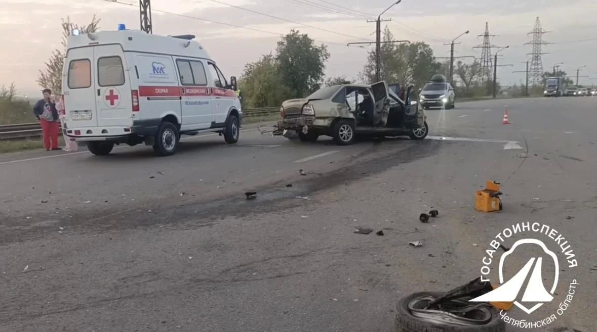 В Магнитогорске столкнулись 6 авто, один человек погиб В Магнитогорске столкнулись 6 авто, один человек погиб