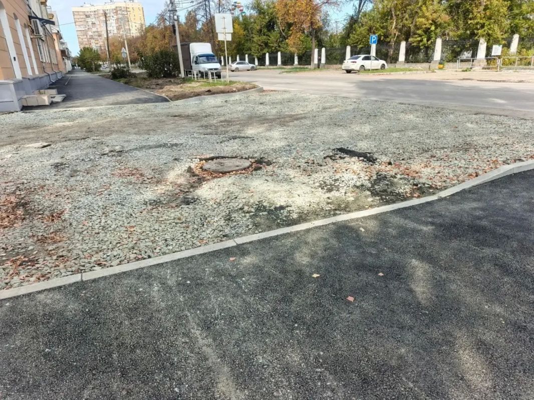 В Копейске завершается строительство пешеходной зоны на улице Борьбы В Копейске завершается строительство пешеходной зоны на улице Борьбы