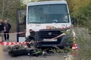 В Магнитогорске мотоциклист погиб при столкновении с маршруткой