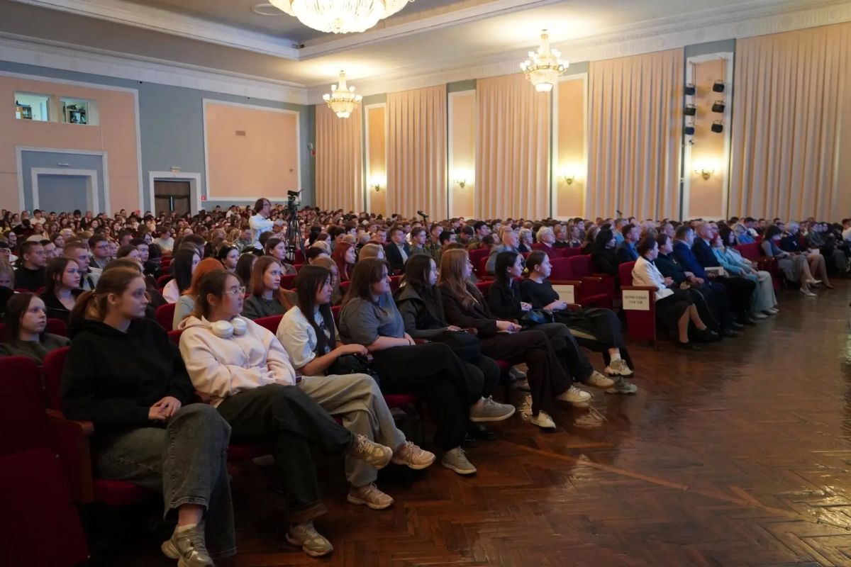 В Челябинске подвели итоги Всероссийского кинофестиваля экранного творчества осужденных «Надежда В Челябинске подвели итоги Всероссийского кинофестиваля экранного творчества осужденных «Надежда