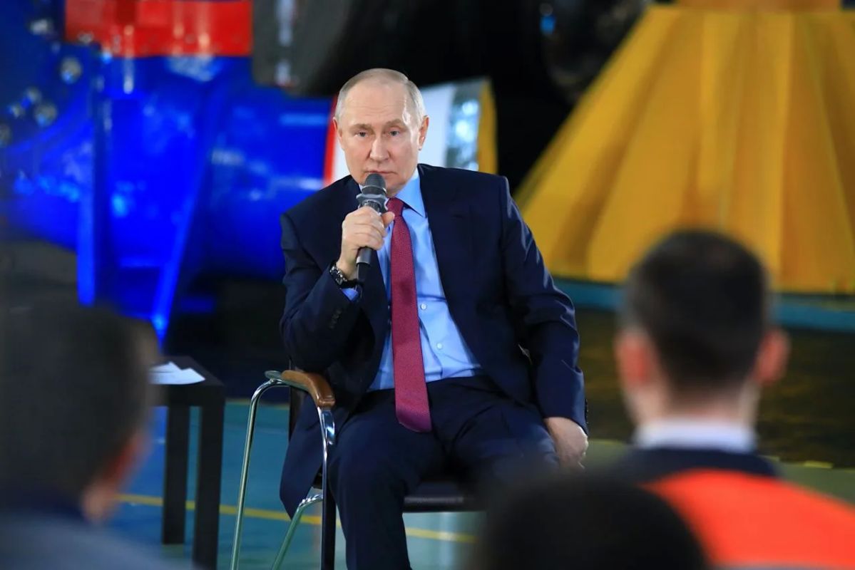 Владимир Путин обратился к участникам Детского экофорума в Магнитогорске