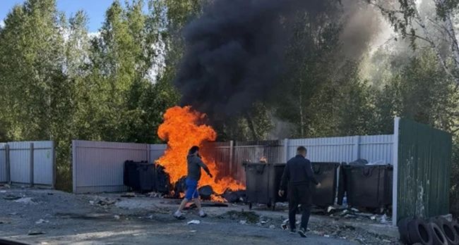 На контейнерных площадках Челябинской области с начала осени участились случаи умышленных поджогов