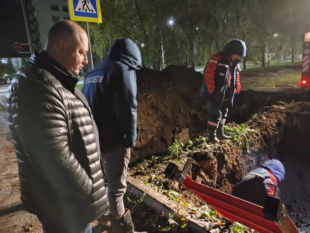 В Озерске завершены основные восстановительные работы на электросетях В Озерске завершены основные восстановительные работы на электросетях