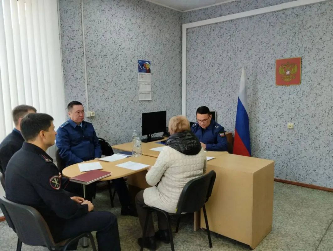 Заместитель прокурора Челябинской области провёл выездной приём граждан в Пласте