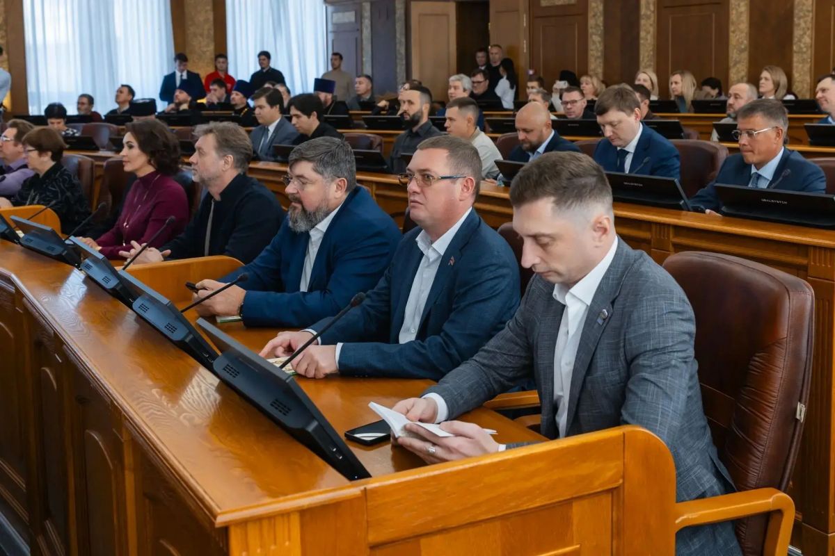 Сохранение и передача цивилизационного кода страны: в Челябинске проходит форум «Церковь, власть и бизнес в укреплении духовного суверенитета России» Сохранение и передача цивилизационного кода страны: в Челябинске проходит форум «Церковь, власть и бизнес в укреплении духовного суверенитета России»