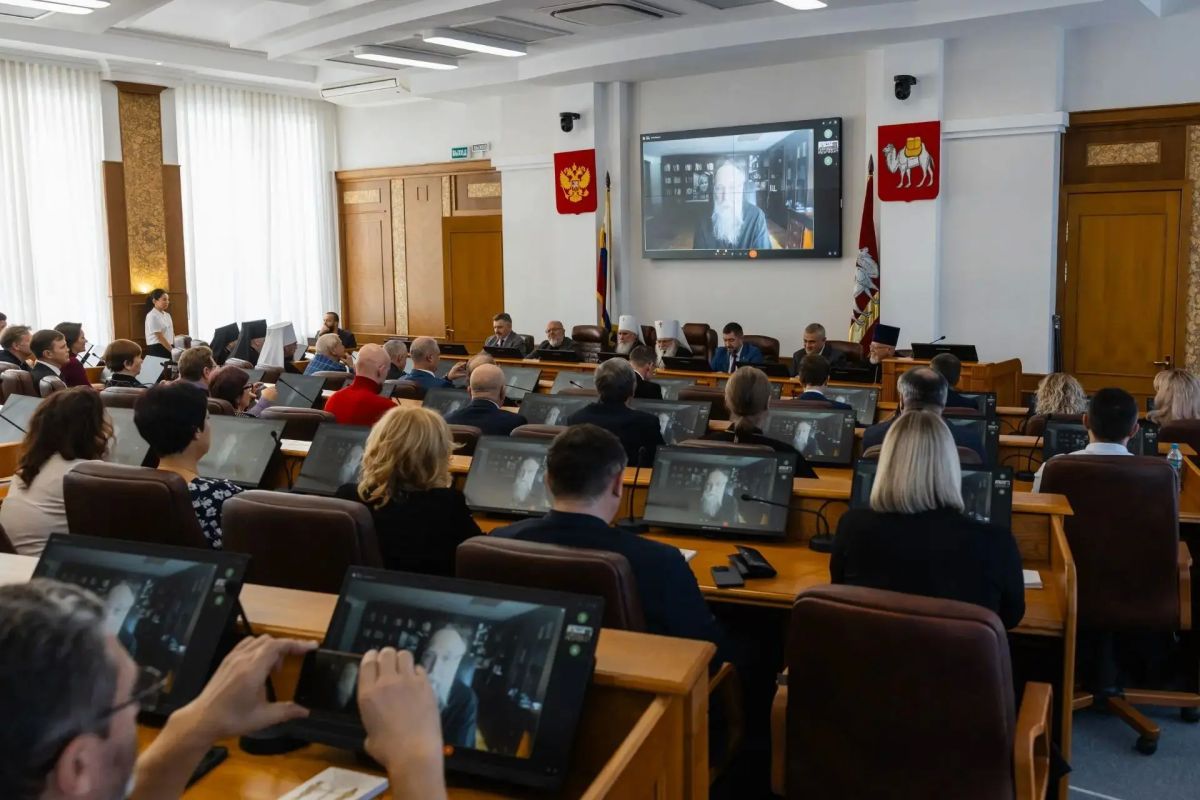 Сохранение и передача цивилизационного кода страны: в Челябинске проходит форум «Церковь, власть и бизнес в укреплении духовного суверенитета России» Сохранение и передача цивилизационного кода страны: в Челябинске проходит форум «Церковь, власть и бизнес в укреплении духовного суверенитета России»