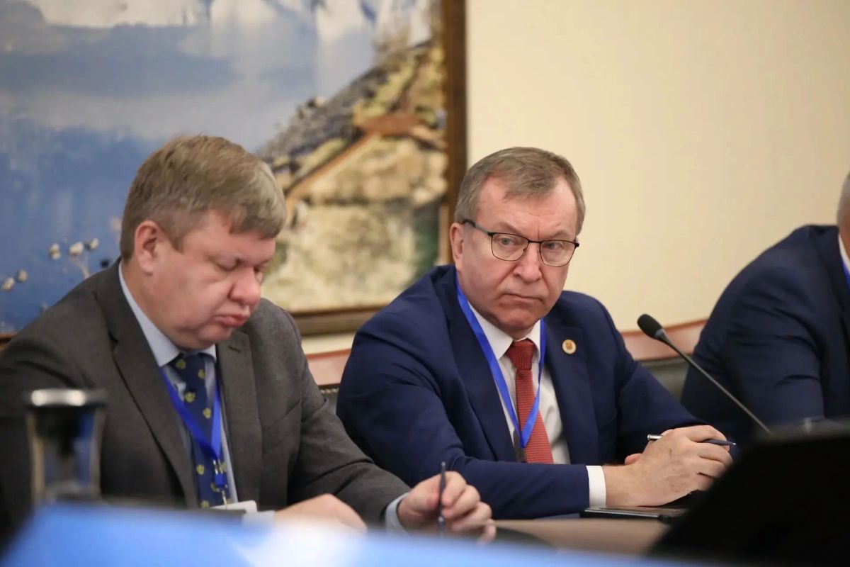 Председатель КСП Челябинской области принял участие в Конференции по эффективному взаимодействию контрольносчетных органов с органами власти Председатель КСП Челябинской области принял участие в Конференции по эффективному взаимодействию контрольносчетных органов с органами власти