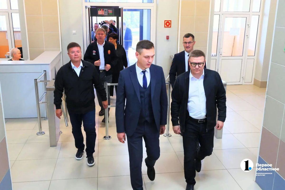 Губернатор Челябинской области посетил Саткинский горно-керамический колледж имени А.К. Савина