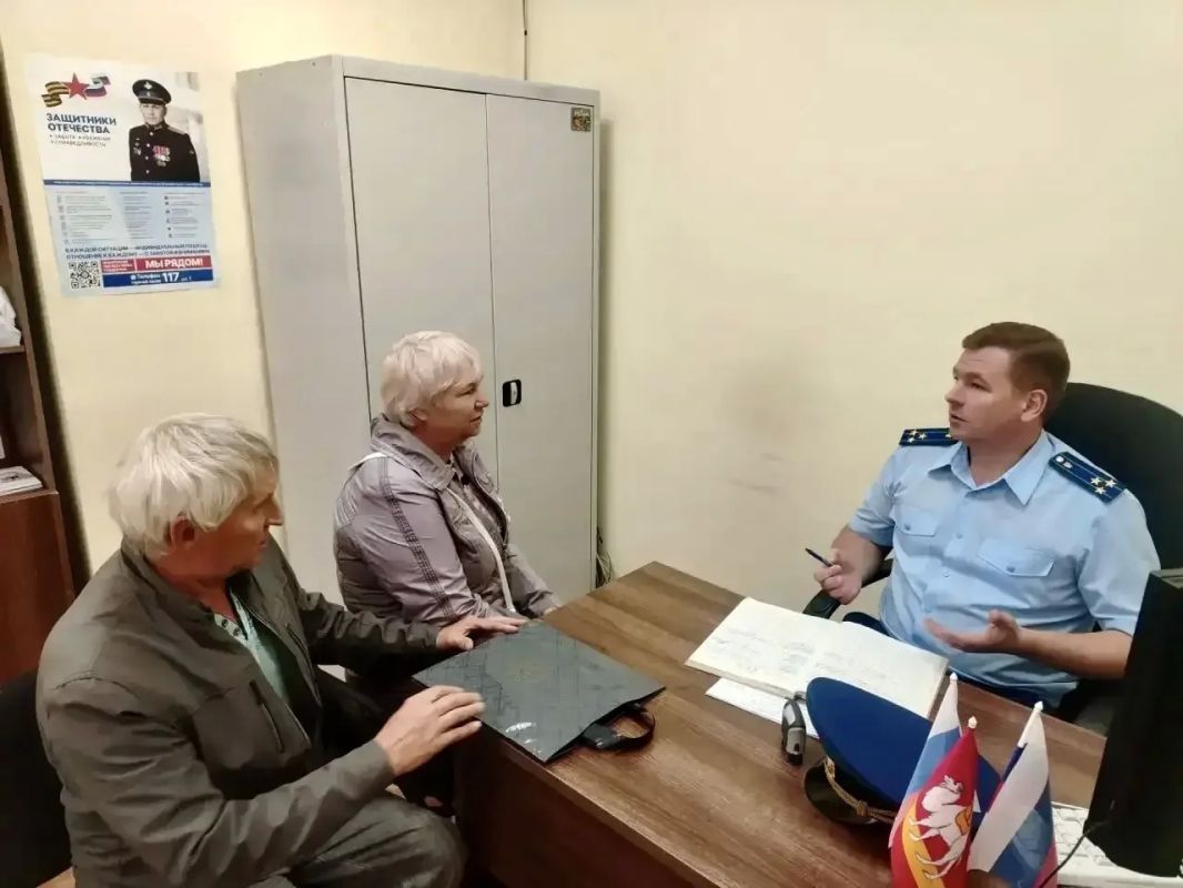 Прокурор Ленинского района г. Магнитогорска провел прием членов семей участников СВО в фонде «Защитники Отечества»