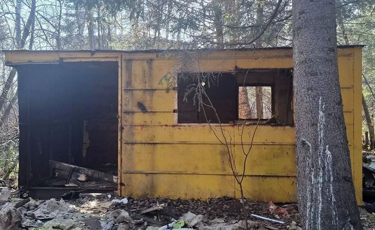 Жителя Златоуста задержали за попытку кражи вагона-дома
