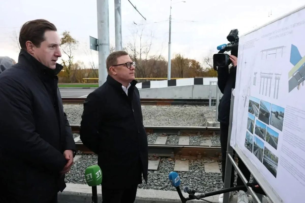 Мост на Черкасской в Челябинске открыли на девять месяцев раньше срока Мост на Черкасской в Челябинске открыли на девять месяцев раньше срока