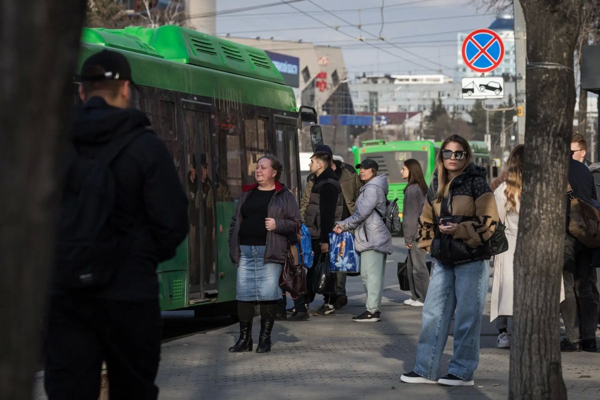 Почти треть челябинцев отказалась терять в зарплате ради работы рядом с домом