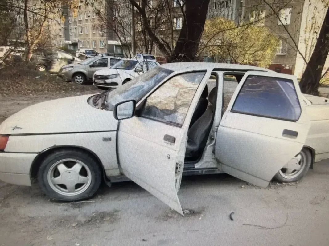 Челябинские полицейские раскрыли попытку угона отечественного автомобиля Челябинские полицейские раскрыли попытку угона отечественного автомобиля