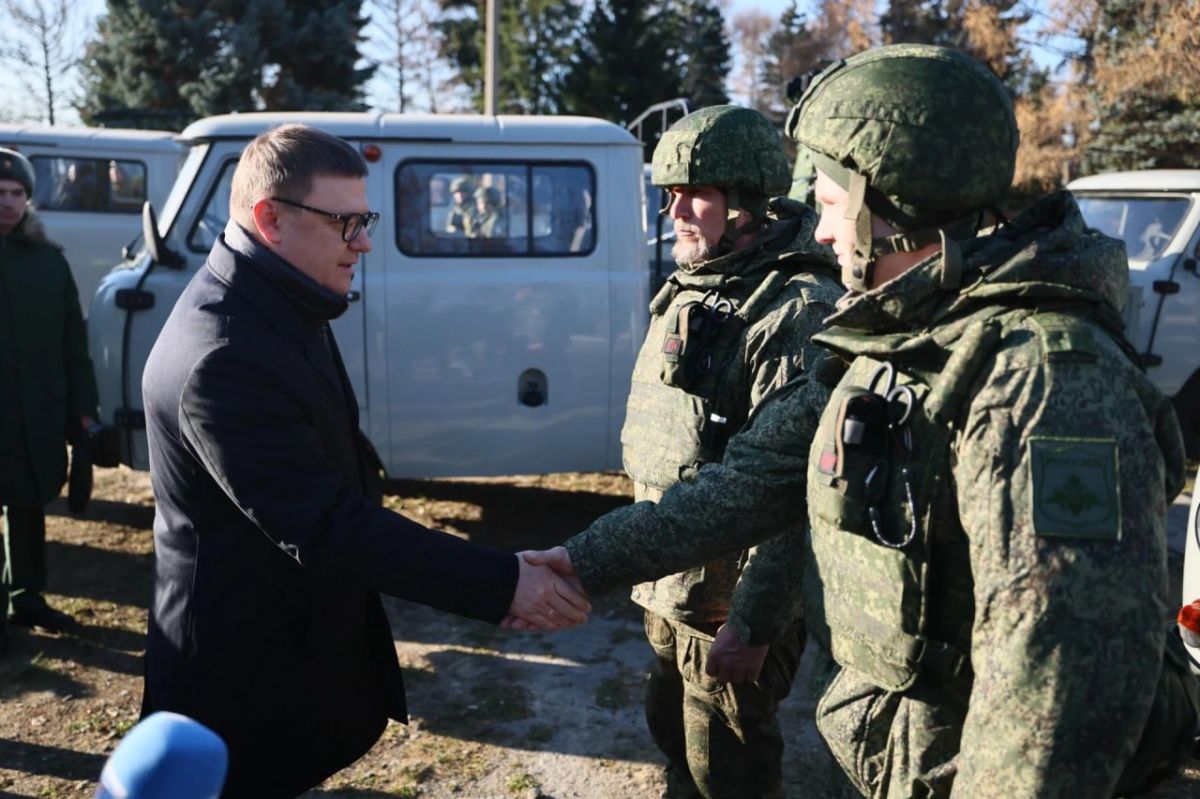 Бойцам отряда БАРС вручили новую партию техники и оборудования