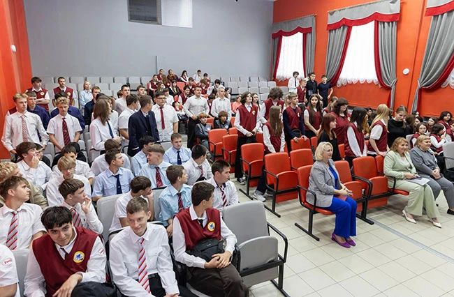 В Златоустовском техникуме технологий и экономики презентовали инновационный проект личностного и профессионального роста «Школа сильных»