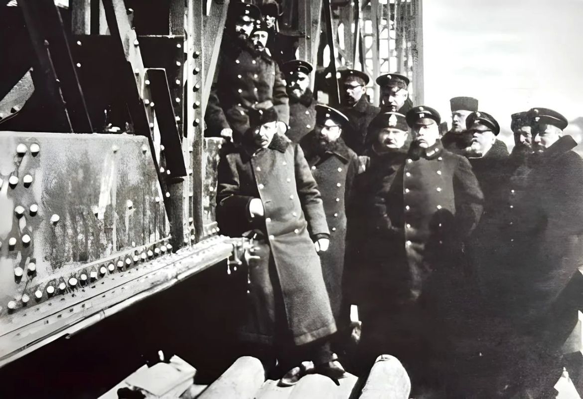 Сегодня Западно-Сибирской железной дороге исполняется 130 лет — 28 октября 1896 года она была официально введена в эксплуатацию Сегодня Западно-Сибирской железной дороге исполняется 130 лет — 28 октября 1896 года она была официально введена в эксплуатацию
