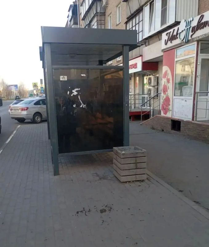 В Копейске продолжаются ежемесячные субботники В Копейске продолжаются ежемесячные субботники