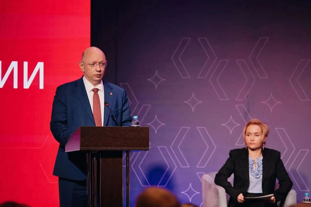 Челябинская область представила свою модель роботизации на третьей региональной конференции «Код индустрии» Челябинская область представила свою модель роботизации на третьей региональной конференции «Код индустрии»