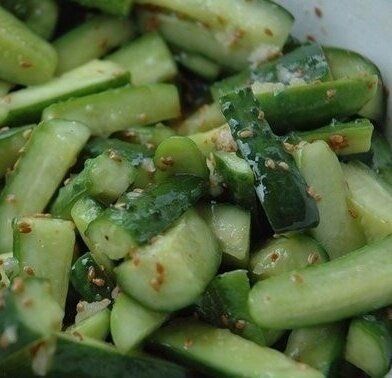 Пикантные огурчики по-корейски: вкусное летнее угощение