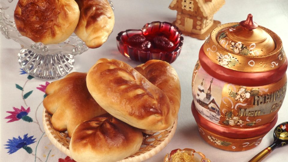 Эта начинка сделает пирожки божественными: неожиданное решение