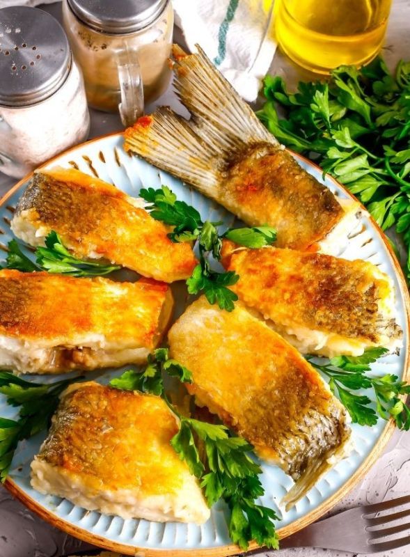 Как жарить рыбу, чтобы она была сочной и ароматной: секреты идеальной корочки