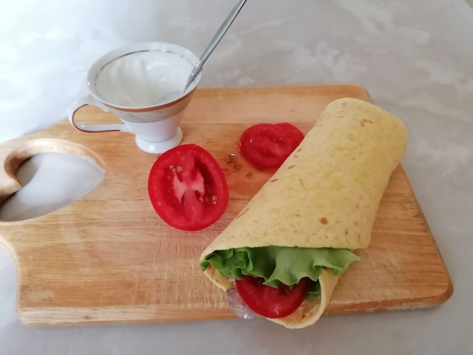 Где вкуснее: домашняя шаурма или бутерброд премиум-класса?