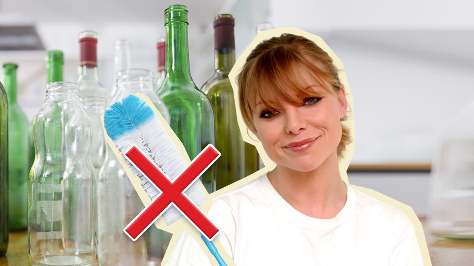 Теперь узкие бутылки и вазы запросто отмоете до блеска: даже ершик не понадобится