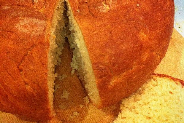 Как легко испечь хлеб в мультиварке: пошаговый рецепт